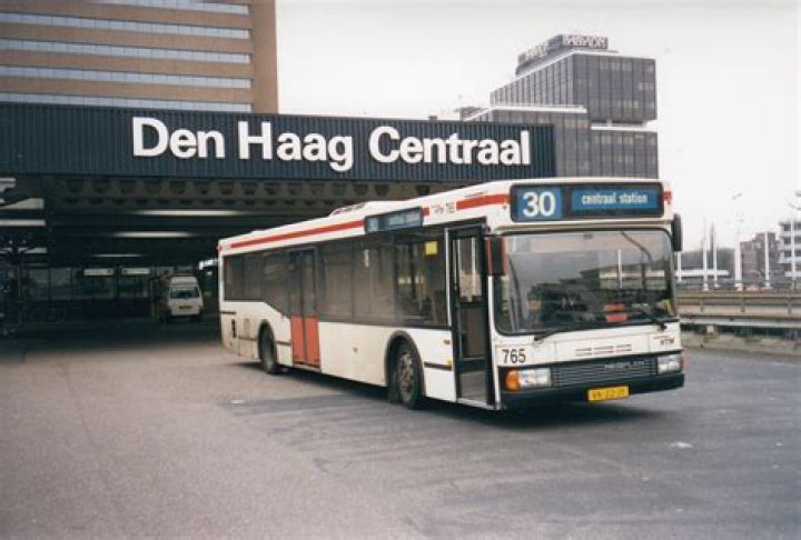 Celebrities born in 1998, Celebrity Birthdays