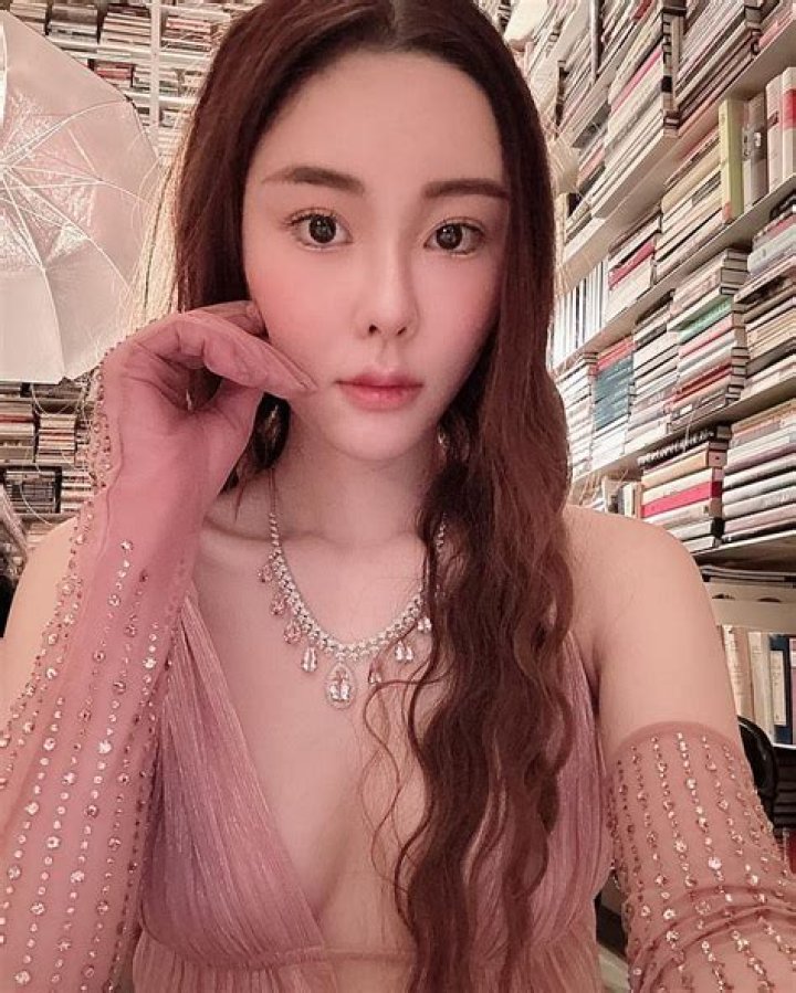 Abbey Choi (instagramstar) Wiki,Age,Birthday,Biography,Height,Net Worth ..
