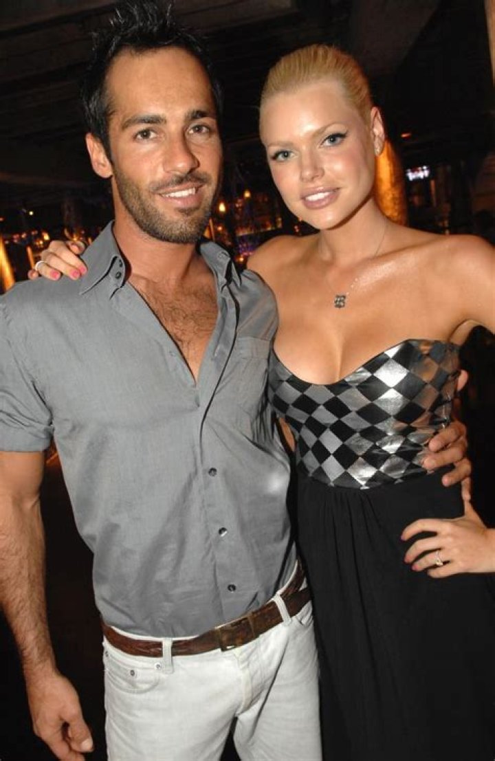 Alex Dimitriades - Bio, Age, siblings, height, Wiki, Facts and Family