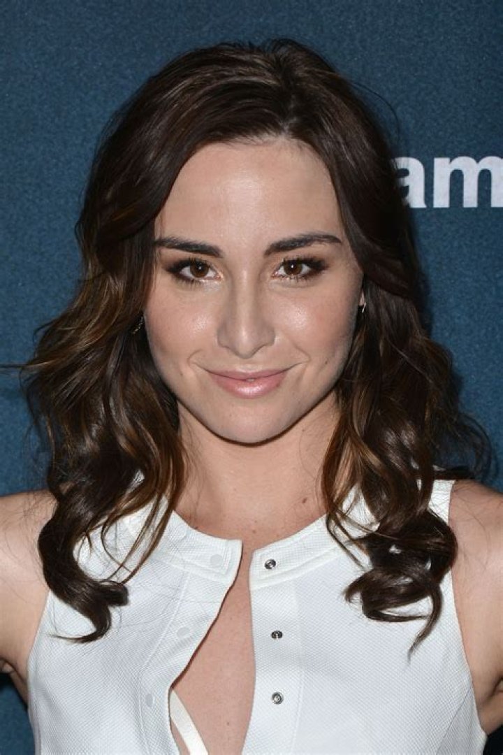 Allison Scagliotti (tvactress) Wiki,Age,Birthday,Biography,Height,Net Worth ..