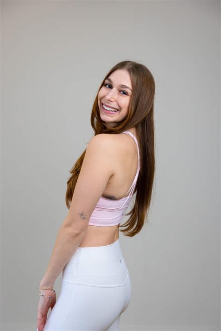 Amanda Solis (tiktokstar) Wiki,Age,Birthday,Biography,Height,Net Worth ..