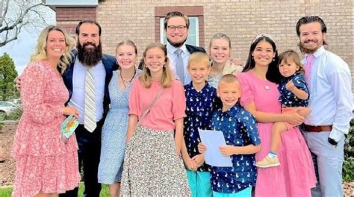 Az Tannerites - Bio, Age, height, weight, Wiki, Facts and Family