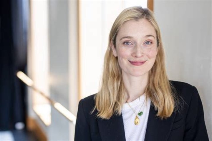 Caitlin Fitzgerald - Bio, Age, Wiki, Facts and Family