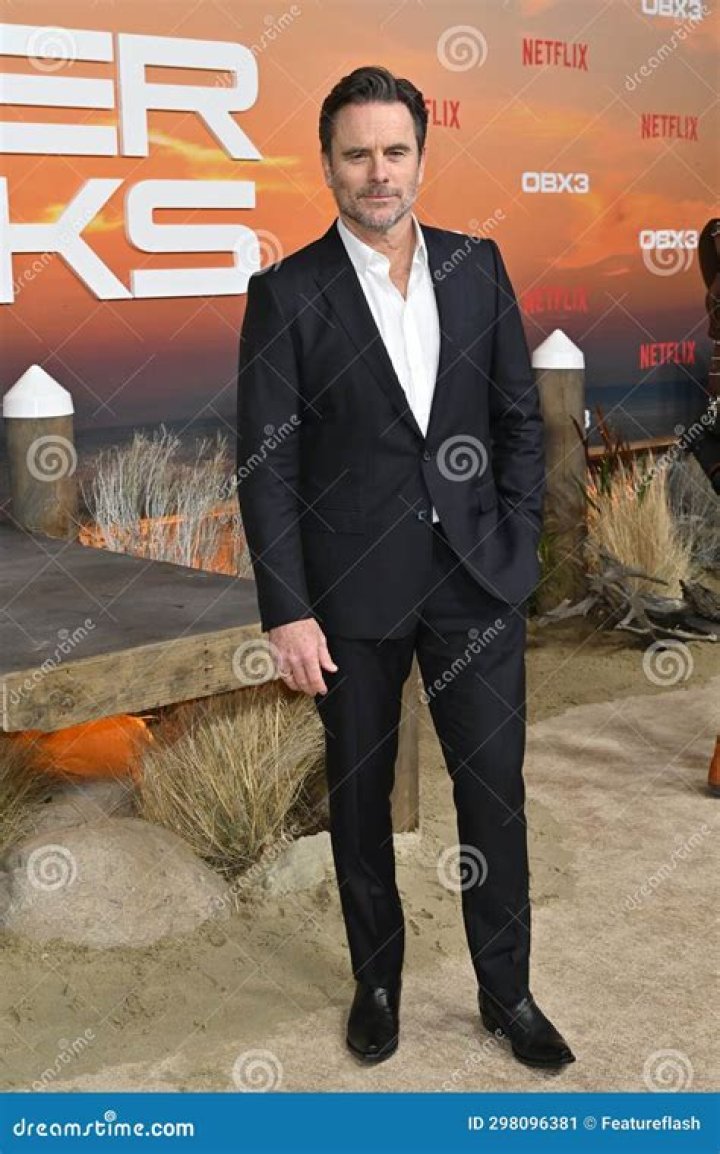 Charles Esten - Bio, Age, Wiki, Facts and Family