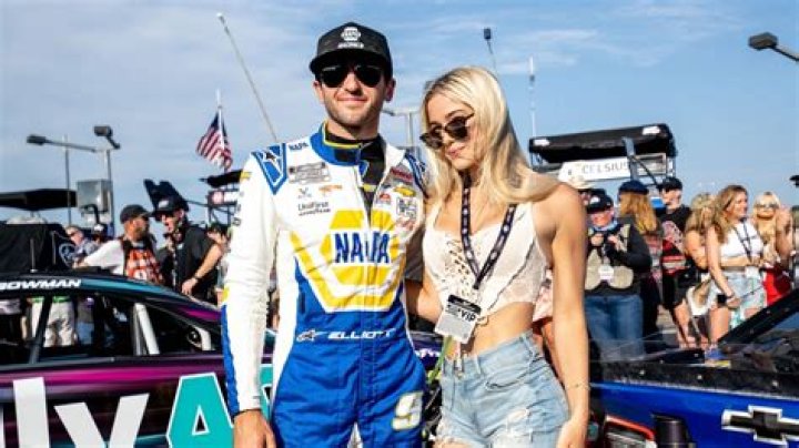 Chase Elliott - Bio, Age, net worth, Wiki, Facts and Family