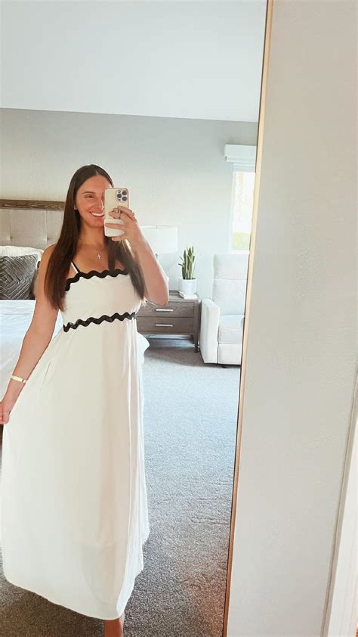 Chrissy Horton (webvideostar) - Wikipedia, Age, Net Worth, Biography , Spotify, TikTok, Facebook, Facts and Family