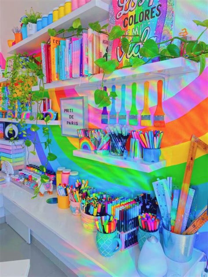 Dani Hoyos - Bio, Age, Wiki, Facts and Family