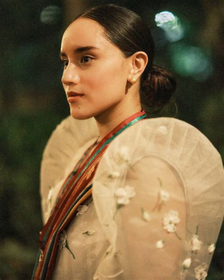 Juliana Gomez - Bio, Age, Wiki, Facts and Family