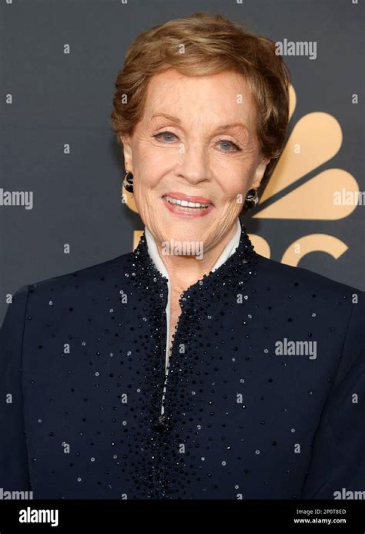 Julie Andrews - Bio, Age, Wiki, Facts and Family