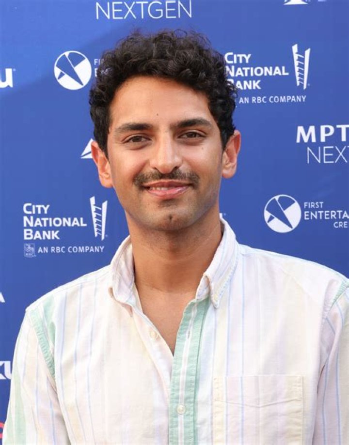 Karan Soni - Bio, Age, weight, height, Wiki, Facts and Family