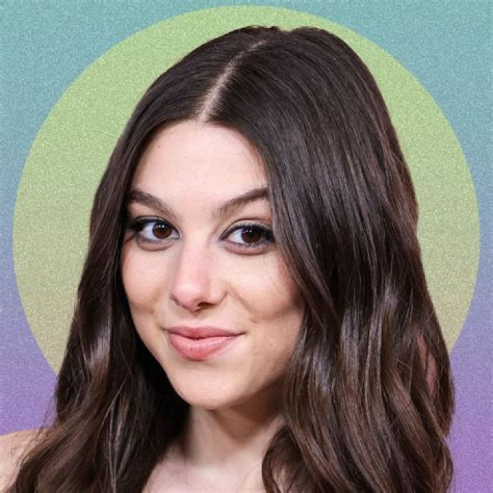 Kira Kosarin - Bio, Age, Wiki, Facts and Family