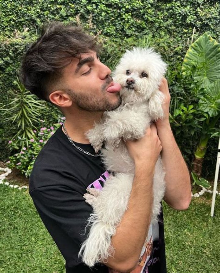 Leonardo Pasquarelli - Bio, Age, Wiki, Facts and Family