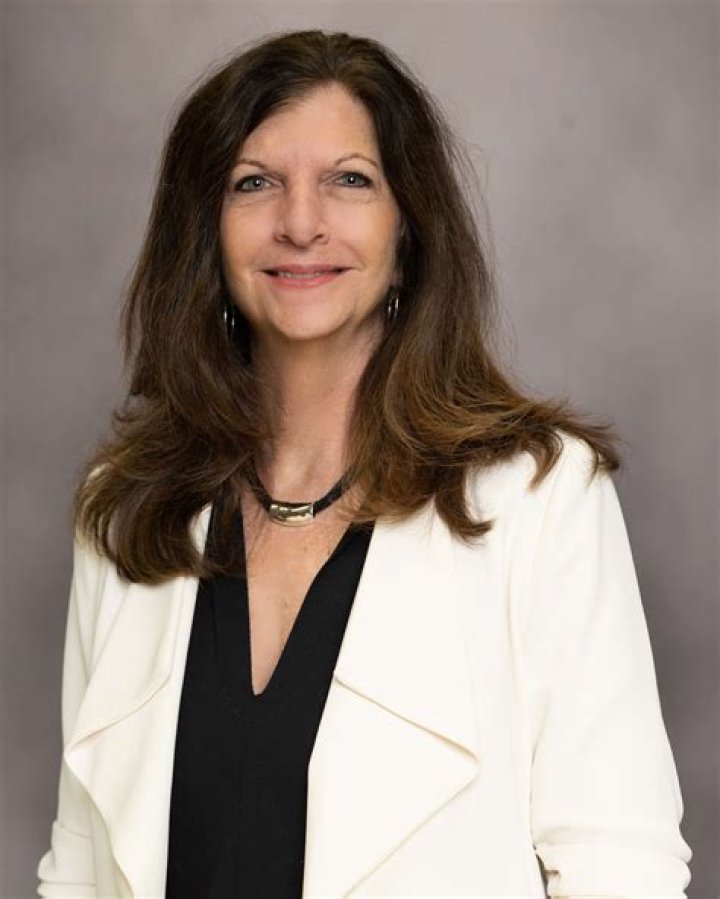 Lisa Allen: Blogger Detailed Bio, Age, Birthday, & Height Insights and more