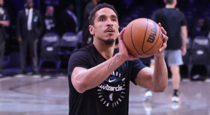 Malcolm Brogdon - Bio, Age, height, Wiki, Facts and Family