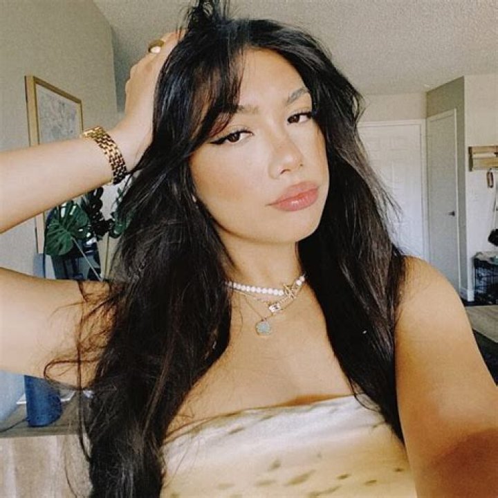 Marina Hokulani - Bio, Age, Wiki, Facts and Family