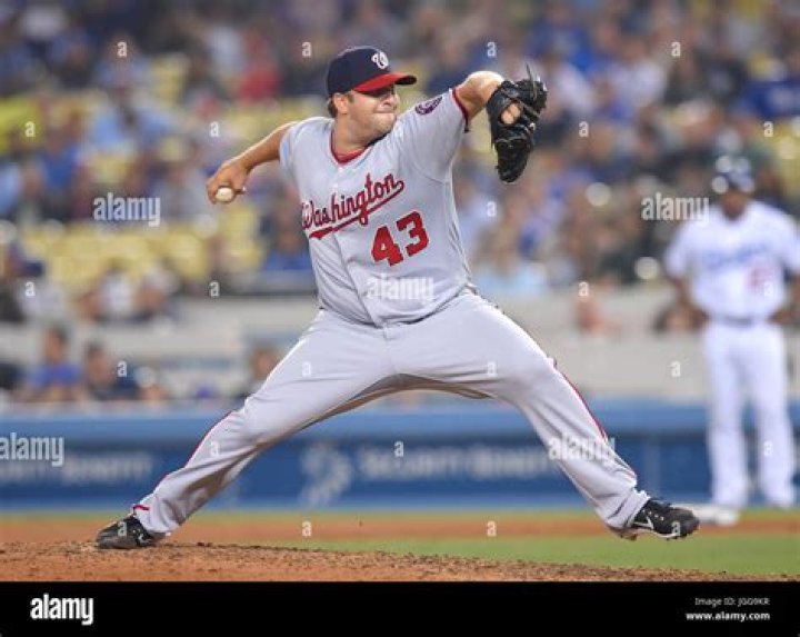 Matt Albers - Bio, Age, height, weight, Wiki, Facts and Family