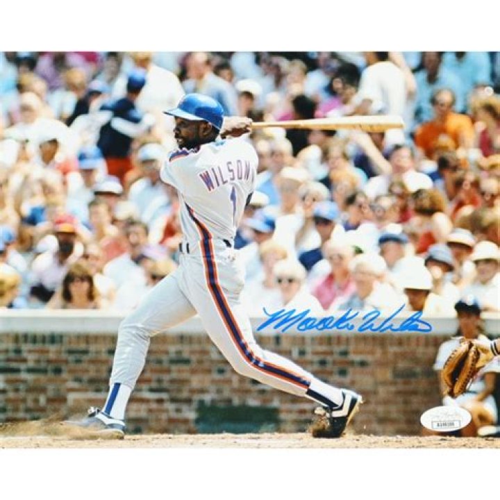 Mookie Wilson - Bio, Age, net worth, Wiki, Facts and Family