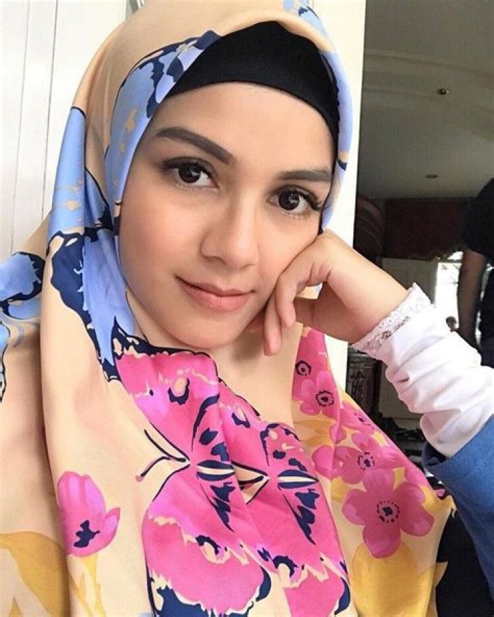 Nadya Almira - Bio, Age, Wiki, Facts and Family