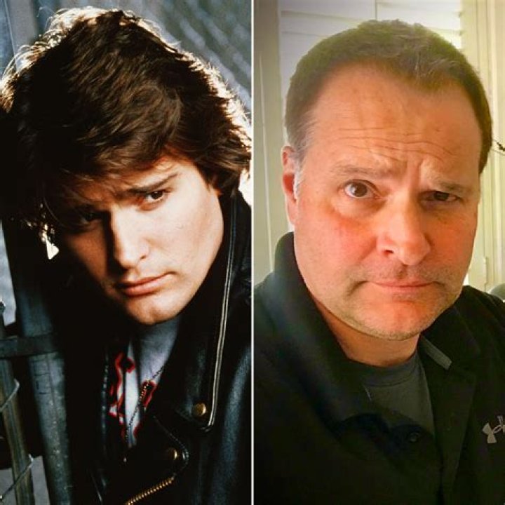 Peter Deluise - Bio, Age, net worth, siblings, height, Wiki, Facts and Family