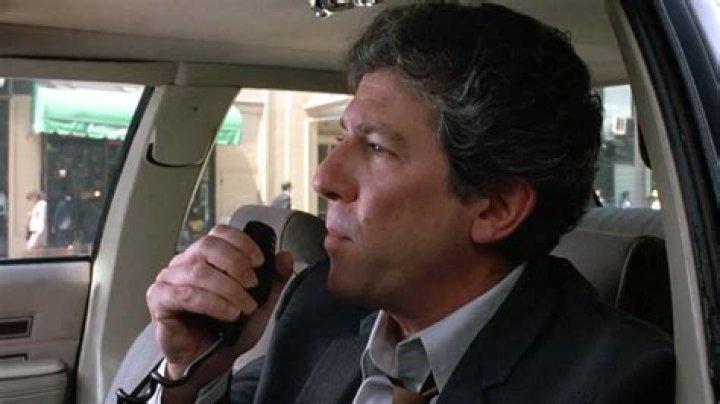 Peter Riegert - Bio, Age, net worth, height, Wiki, Facts and Family