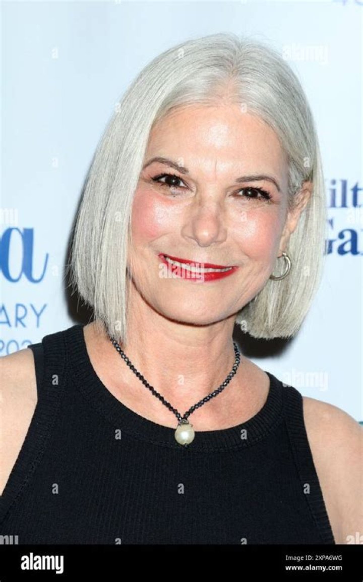 Terri Garber - Bio, Age, Wiki, Facts and Family