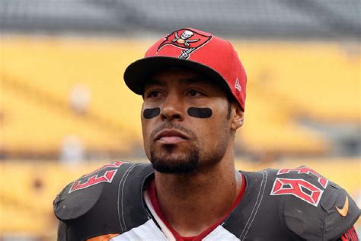Vincent Jackson - Bio, Age, net worth, height, Wiki, Facts and Family