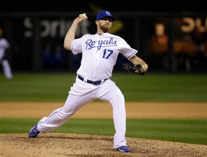 Wade Davis - Bio, Age, net worth, height, Wiki, Facts and Family